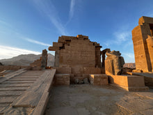 画像をギャラリービューアに読み込む, 古代エジプトの王妃　巡礼の旅　2026
