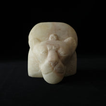 画像をギャラリービューアに読み込む, Sekhmet Head Statue 1　セクメト頭像 1
