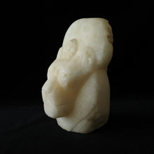 画像をギャラリービューアに読み込む, Sekhmet Head Statue 4　セクメト頭像4
