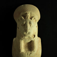 画像をギャラリービューアに読み込む, Sekhmet Bust 1　セクメト胸像 1
